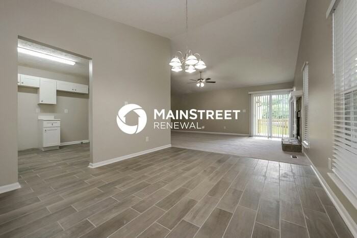 7876 Sugarland Dr - Photo 4 of 16