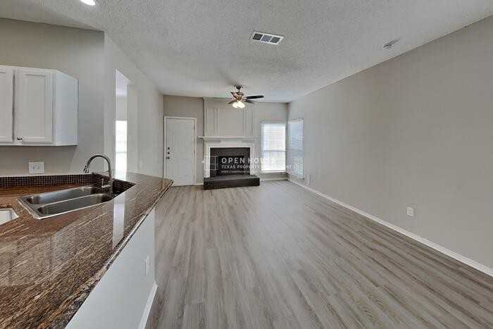 7100 Layla Rd - Photo 4 of 22