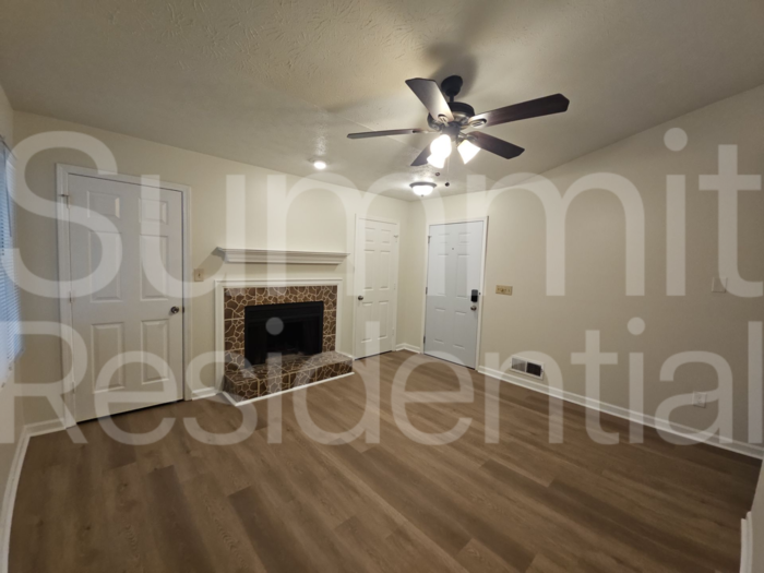 2783 Coventry Grn Se #D - Photo 3 of 20