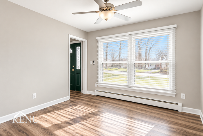 506 Ash Dr - Photo 5 of 22