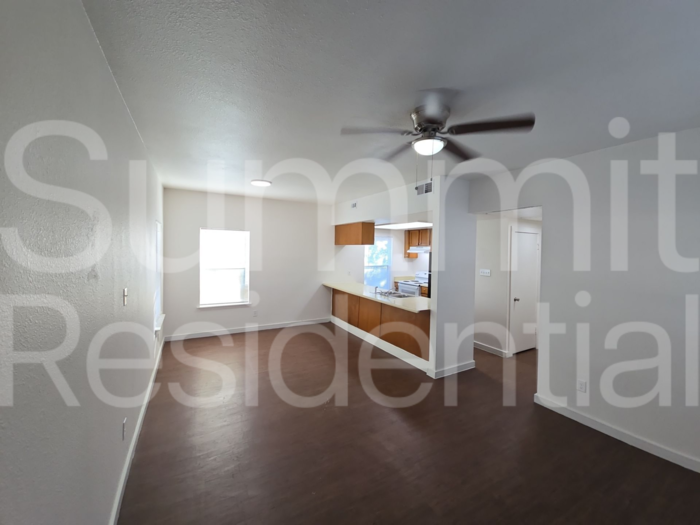 Park Place Cir #B1 - Photo 3 of 16