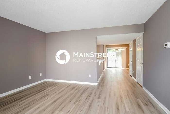 10923 Carmel Crossing Rd - Photo 2 of 15
