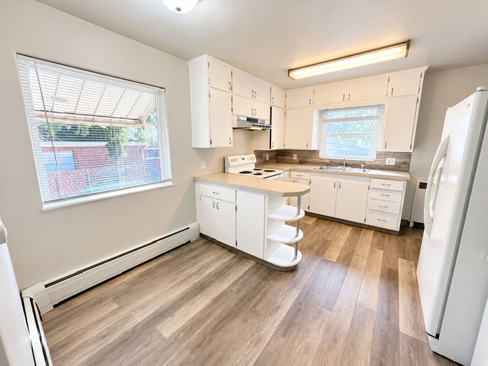 335 Winther Blvd - Photo 3 of 15