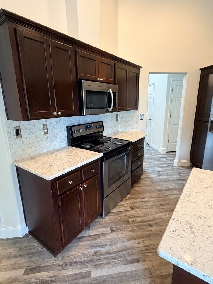 23374 Sw Old Highway 99w - Photo 3 of 17