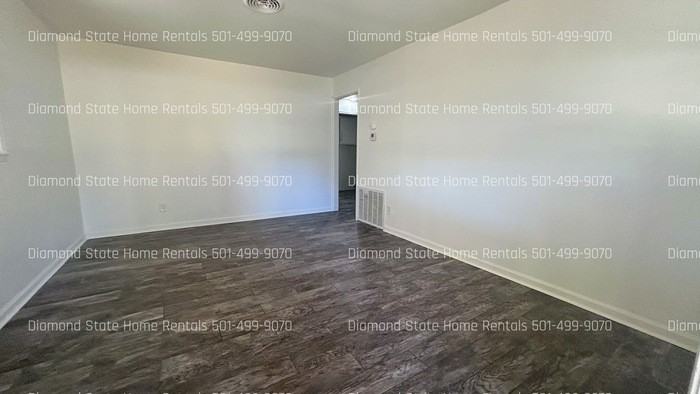 609 Hill St - Photo 2 of 14