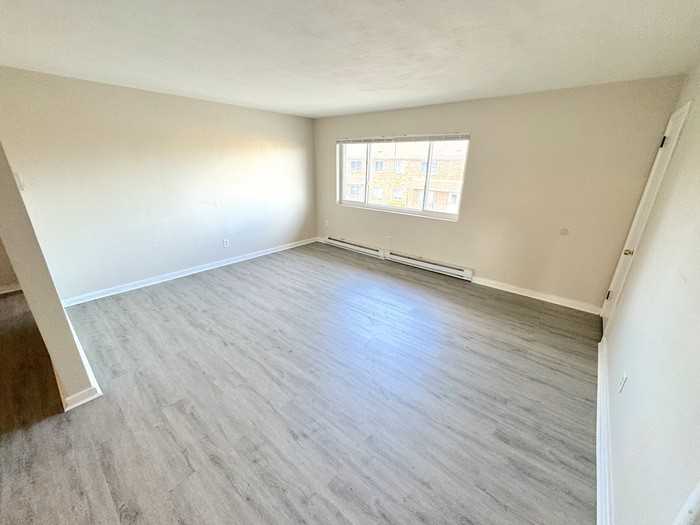 1128 Sparrow Rd #4 - Photo 2 of 15