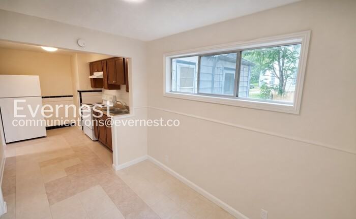 8313 Fay Dr - Photo 7 of 17