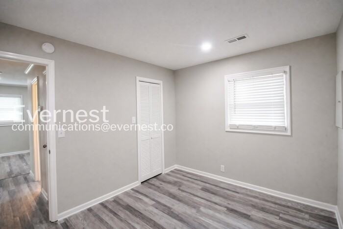 1107 Cecilia Ave #A - Photo 7 of 11