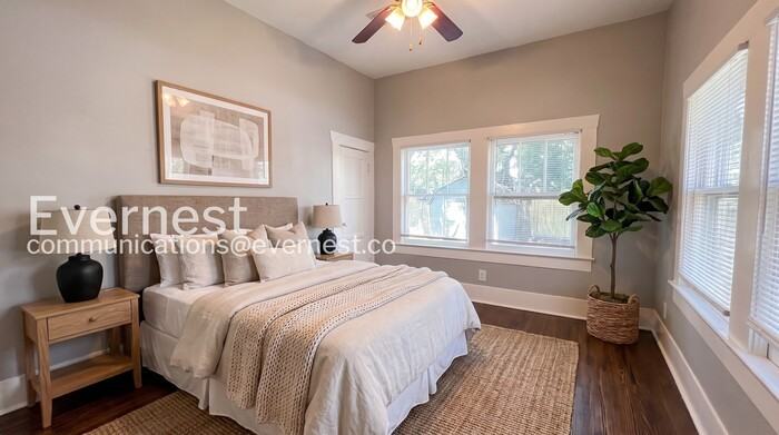 1007 Archer St - Photo 4 of 19