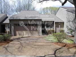 featured image of 601 Woodlawn Dr #23