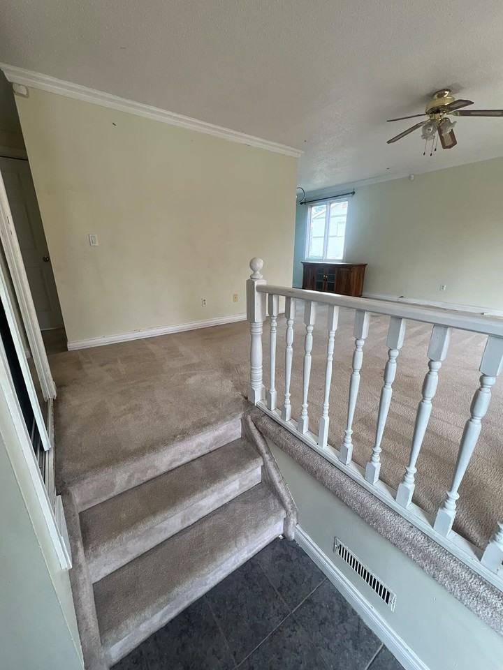 48 Falworth Way Ne - Photo 3 of 19