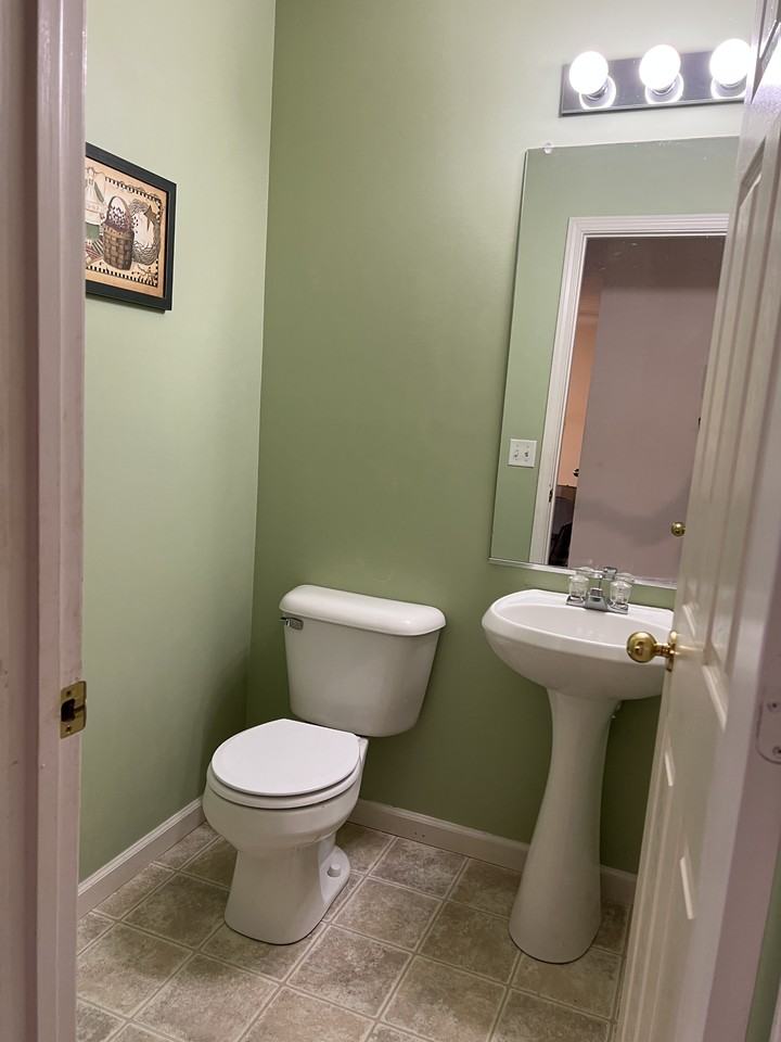 E Shelbourne Dr #1007 - Photo 6 of 15