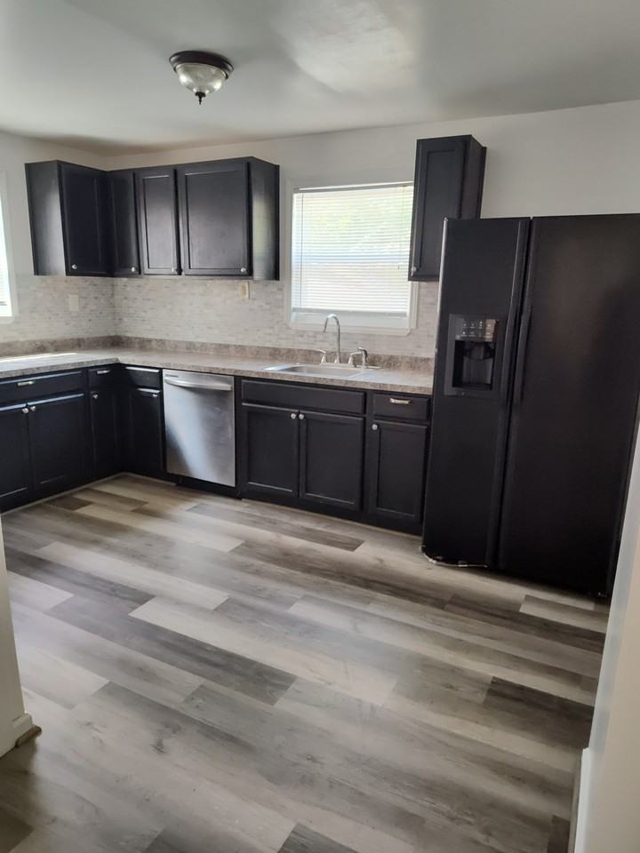 845 Post Ave #NA - Photo 4 of 20