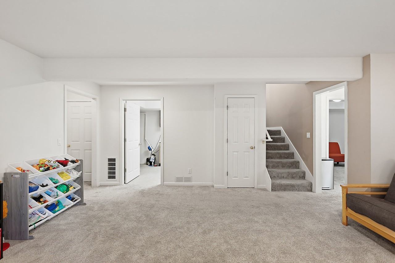 172 Palos Verdes #NA - Photo 3 of 35