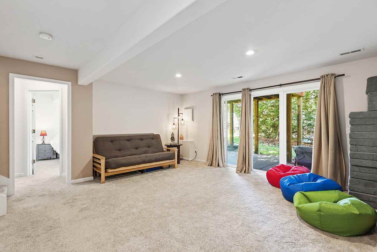 172 Palos Verdes #NA - Photo 4 of 35