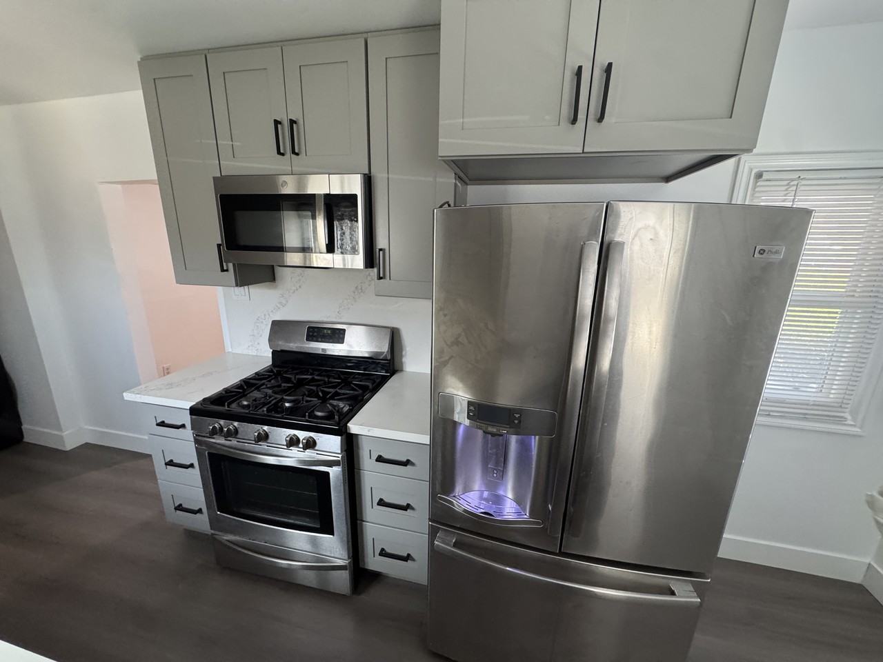 1432 W 101st St #NA - Photo 3 of 17