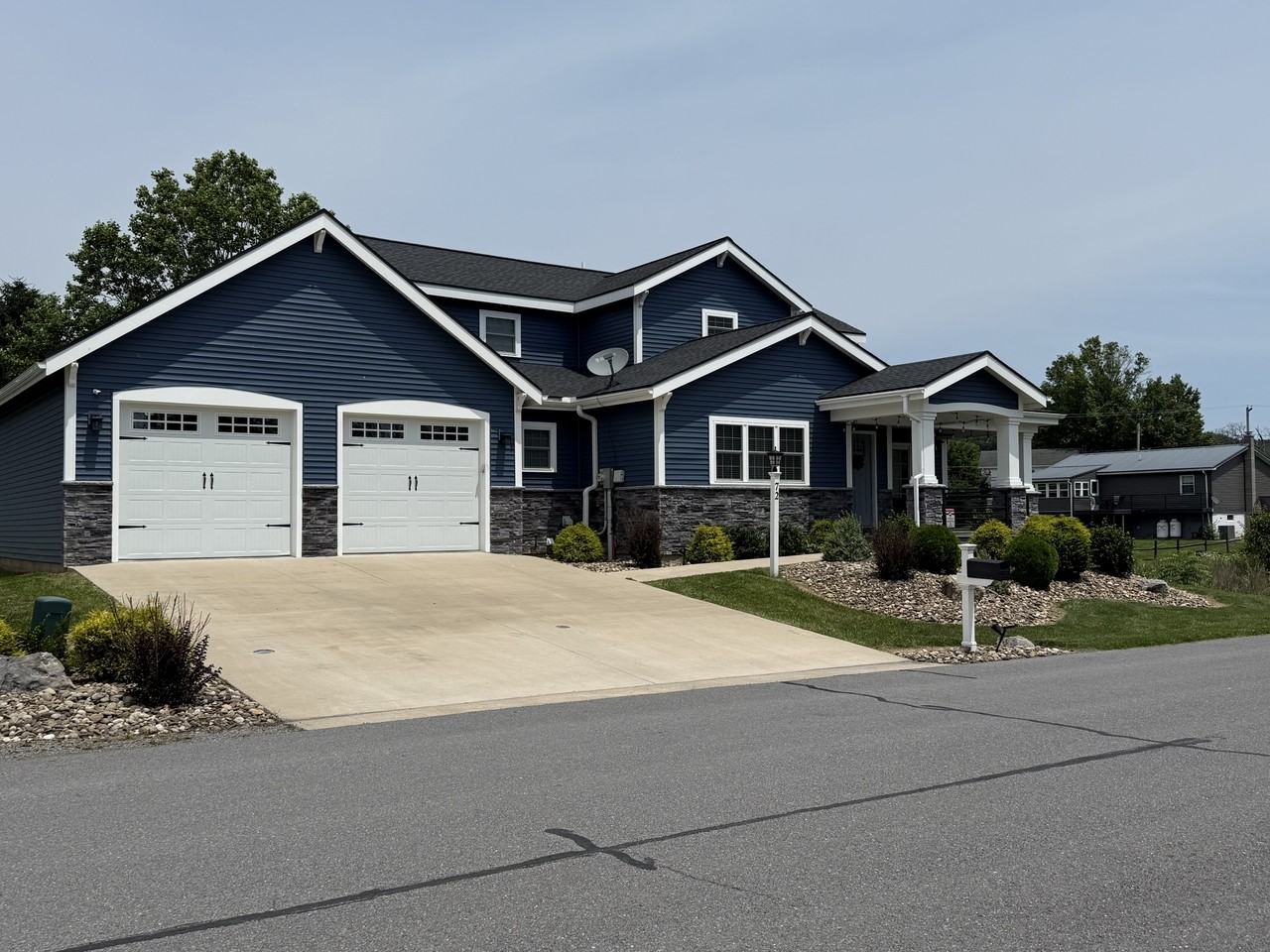 72 Peachwood Dr #NA - Photo 2 of 18