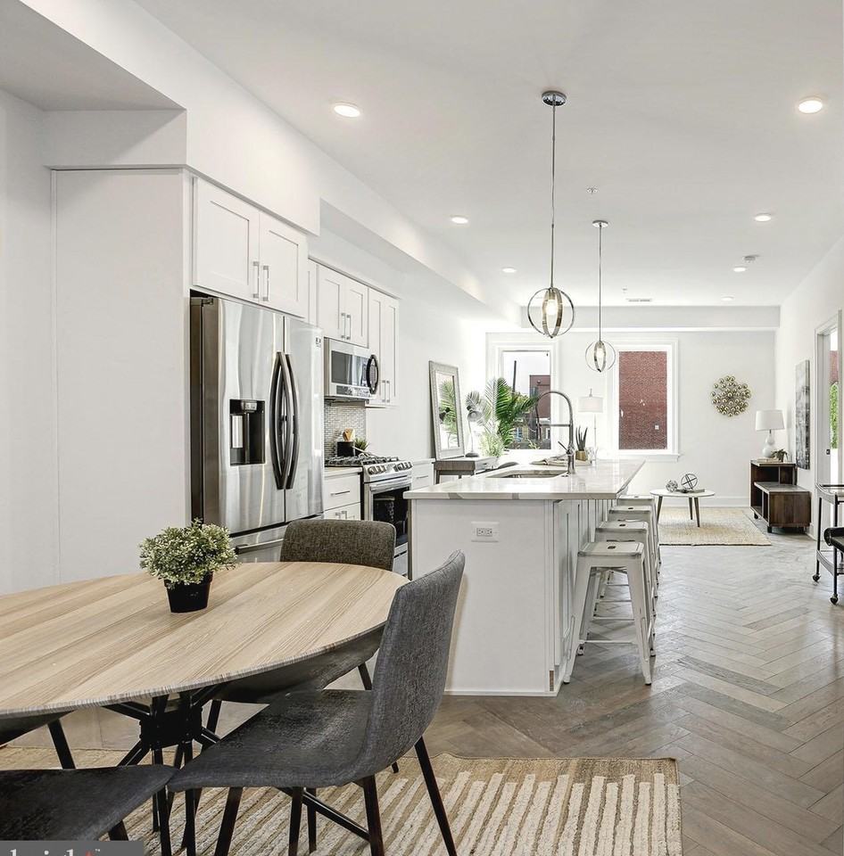 838 Varnum St Nw #6 - Photo 2 of 11