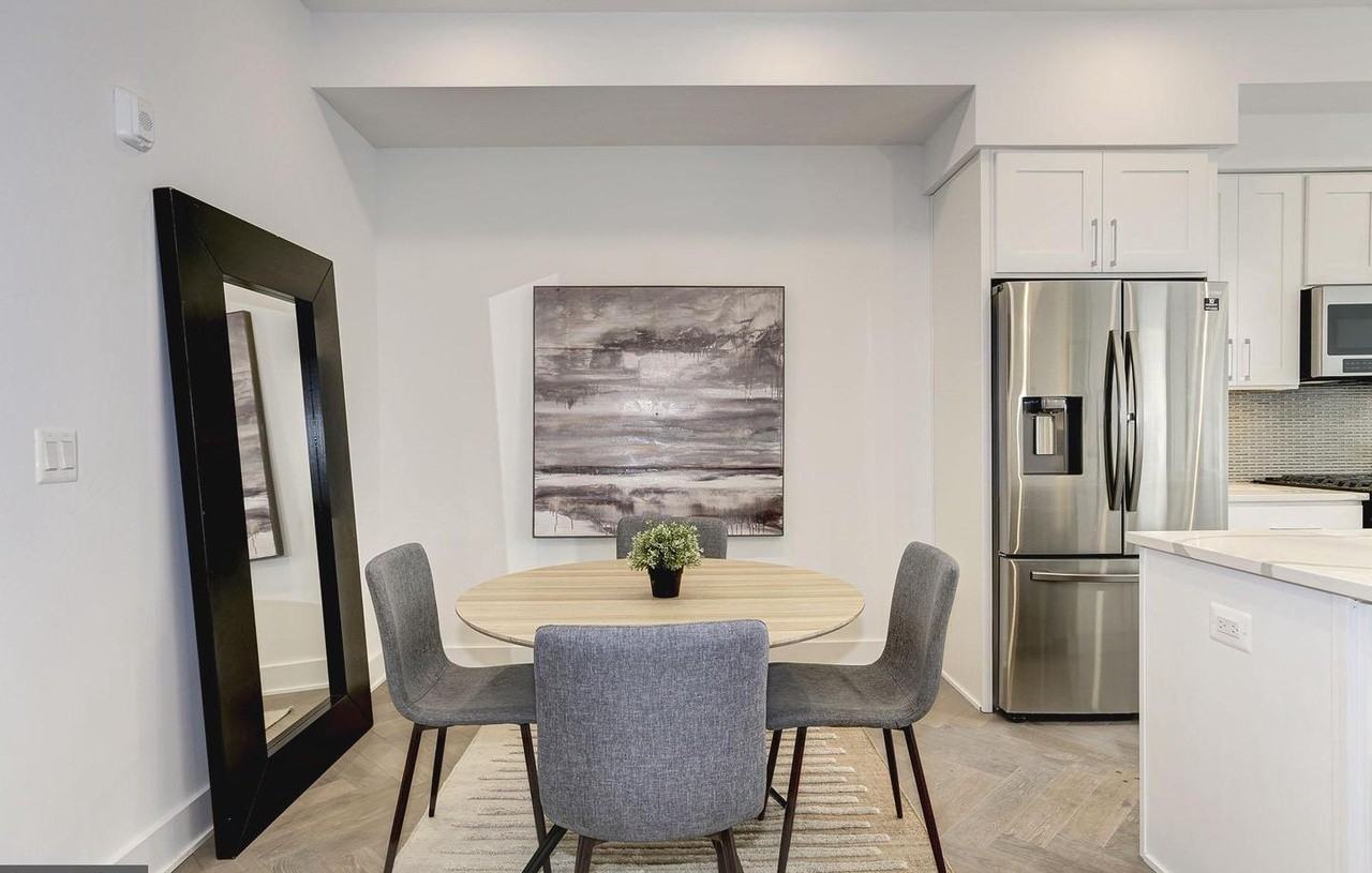 838 Varnum St Nw #6 - Photo 3 of 11