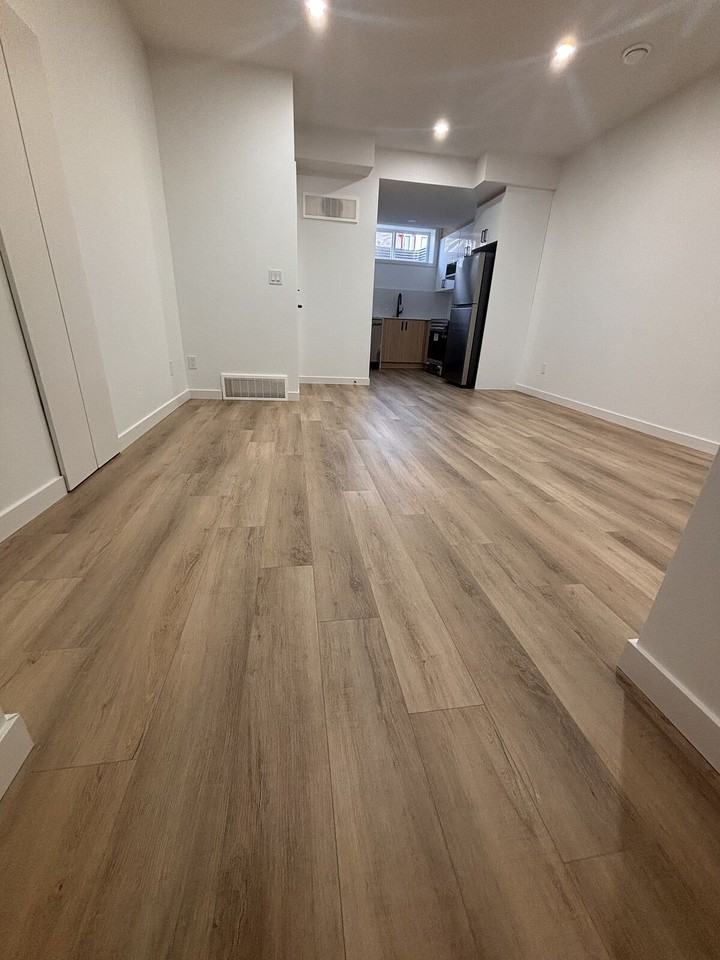 301 Chappelle Dr Sw - Photo 6 of 13