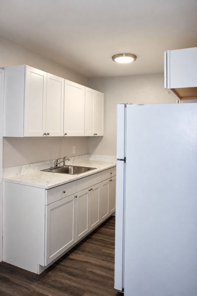 518 Valley Forge Rd #3 - Photo 4 of 11