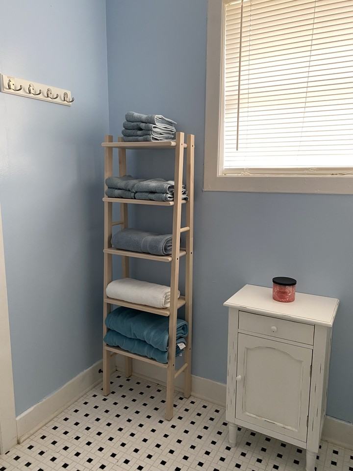 901 E Austin Ave #0 - Photo 5 of 13