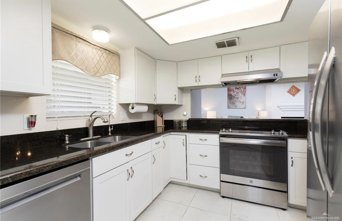 7009 N 15th St #NA - Photo 6 of 12