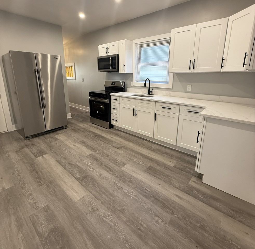 142 Summit Ave #NA - Photo 3 of 26