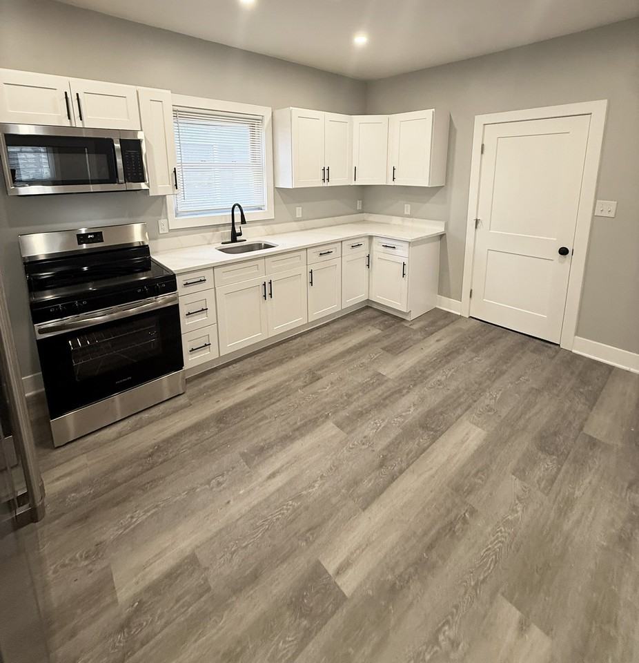 142 Summit Ave #NA - Photo 4 of 26