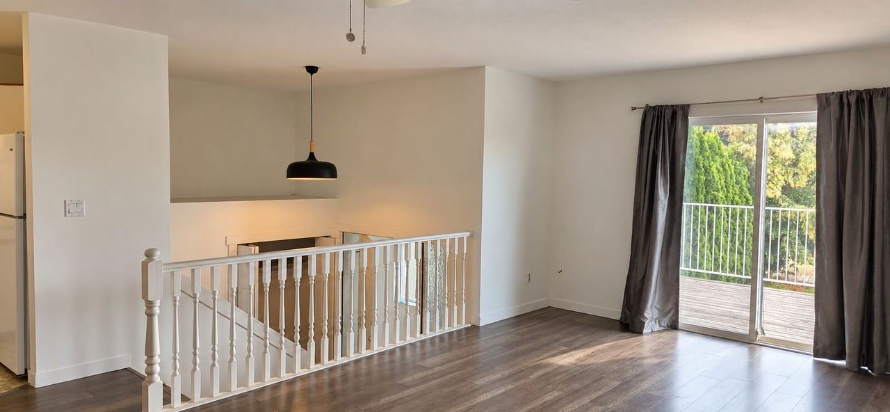 844 Leathead Rd - Photo 3 of 12