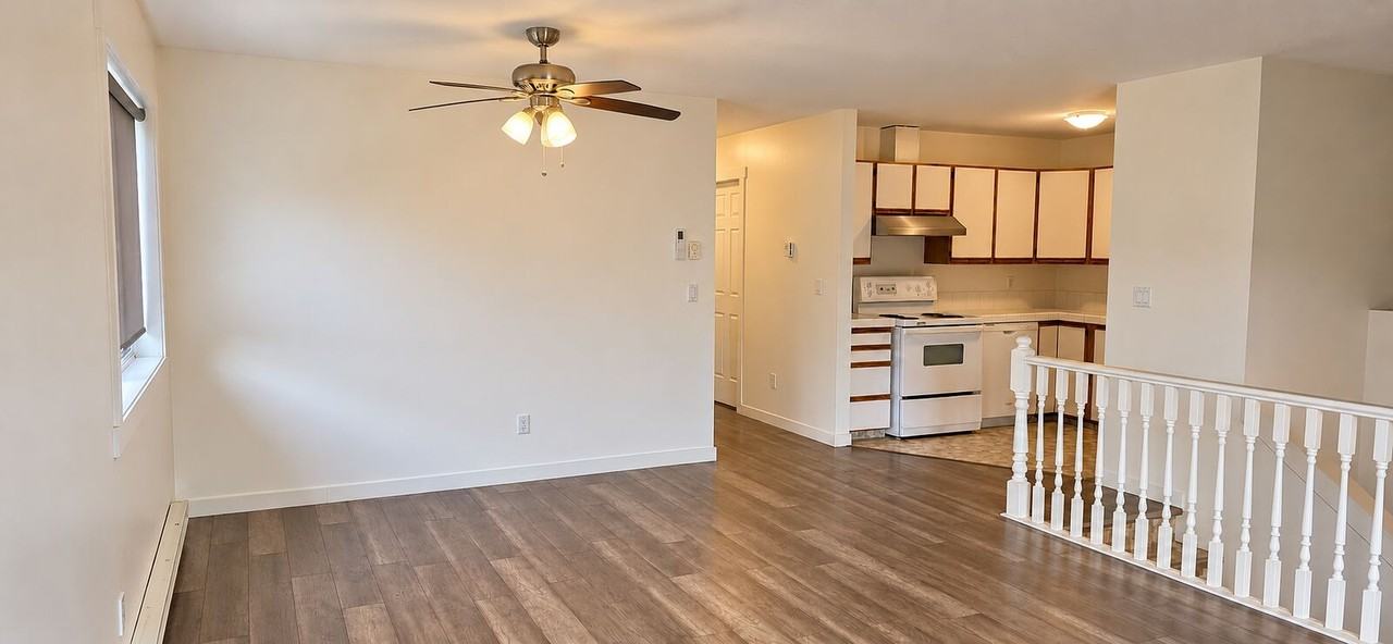 844 Leathead Rd - Photo 4 of 12