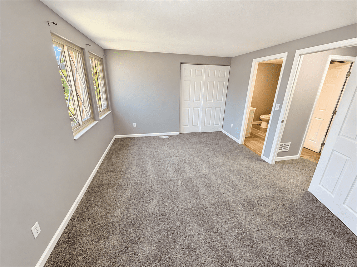 483 Glencoe Ct #483 - Photo 6 of 13