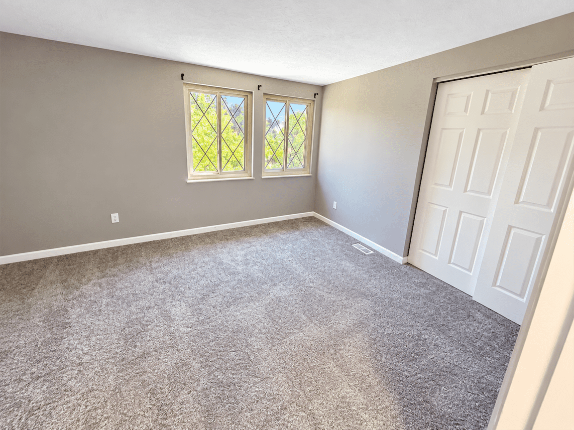 483 Glencoe Ct #483 - Photo 7 of 13