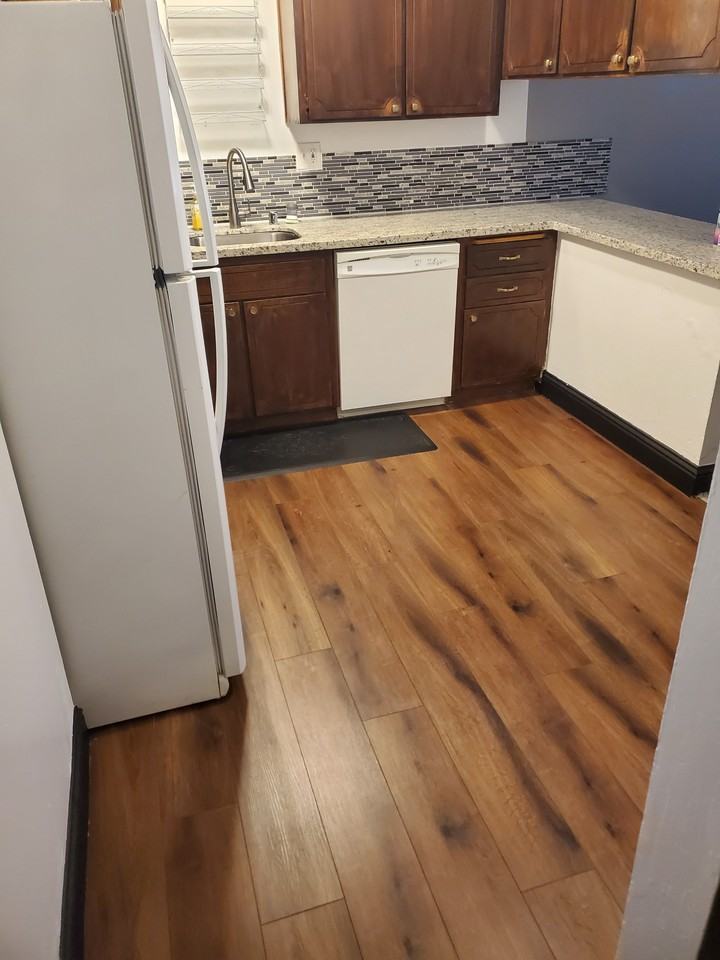 650 Villa St #2 - Photo 3 of 5