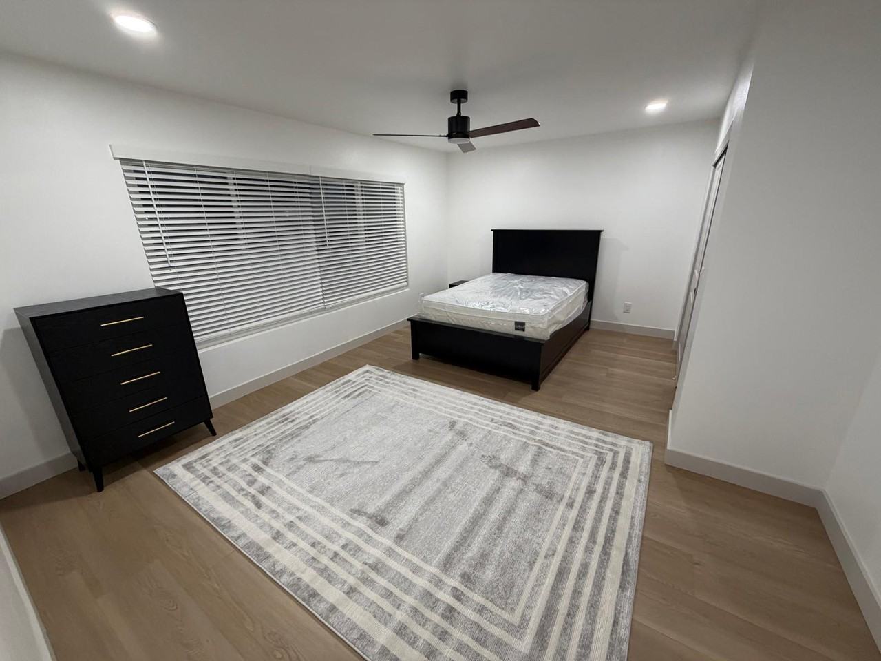 15600 Lemon Dr #2 - Photo 4 of 10