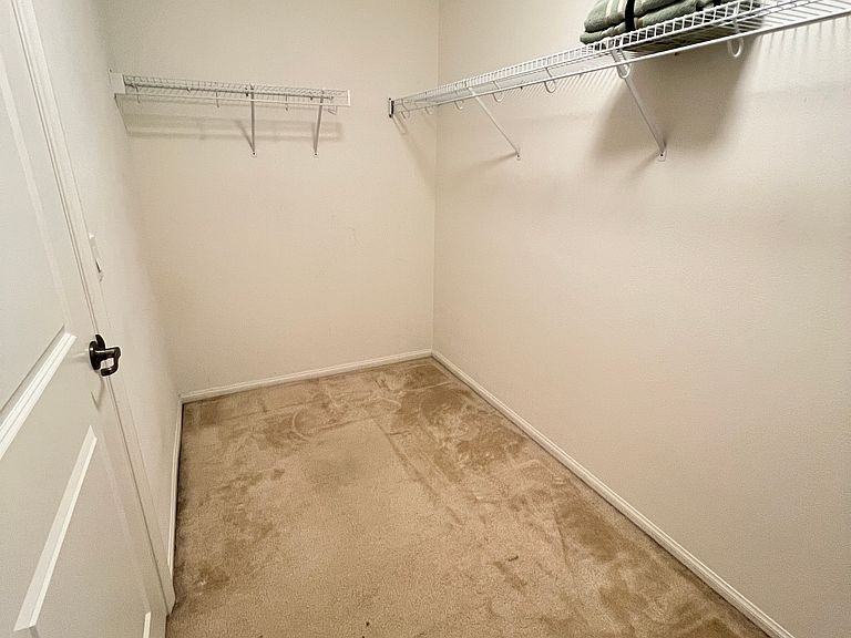 408 W Main St #1D - Photo 5 of 38