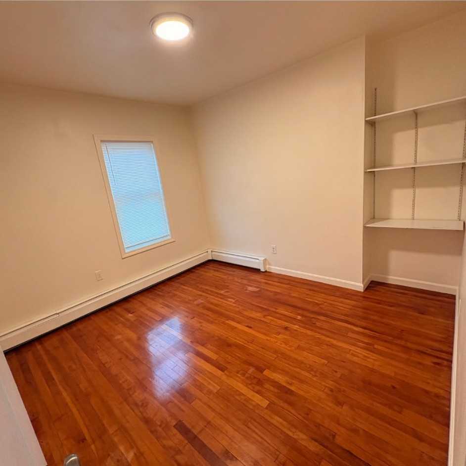 9 E Shelby St #2 - Photo 2 of 8