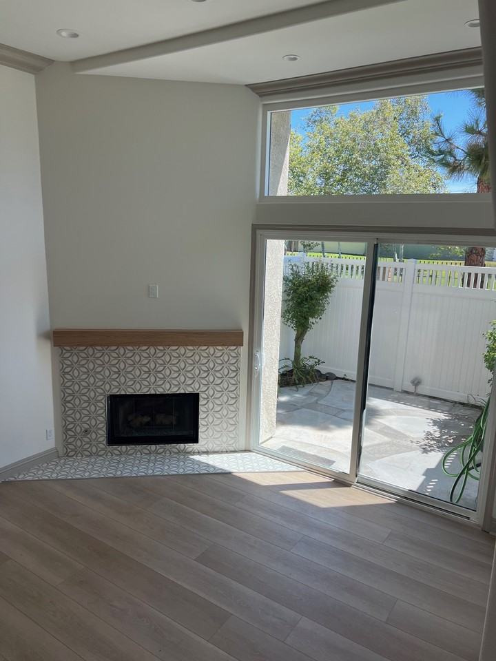 380 W Wilson St #NA - Photo 3 of 17
