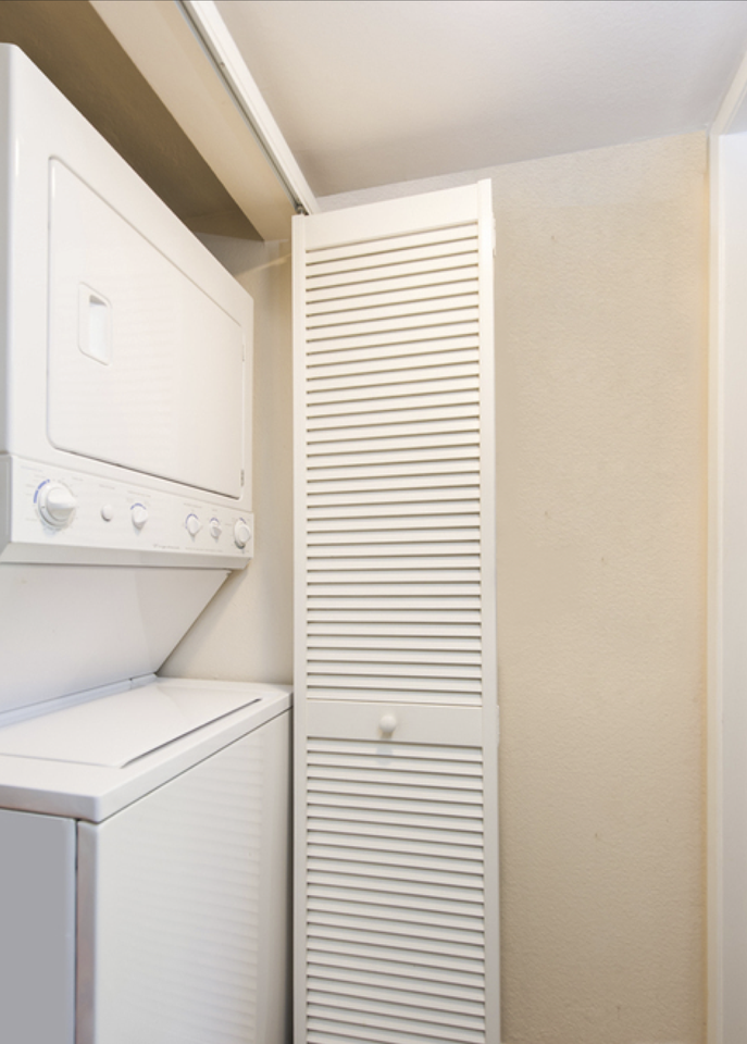 21550 Burbank Blvd #217 - Photo 7 of 19