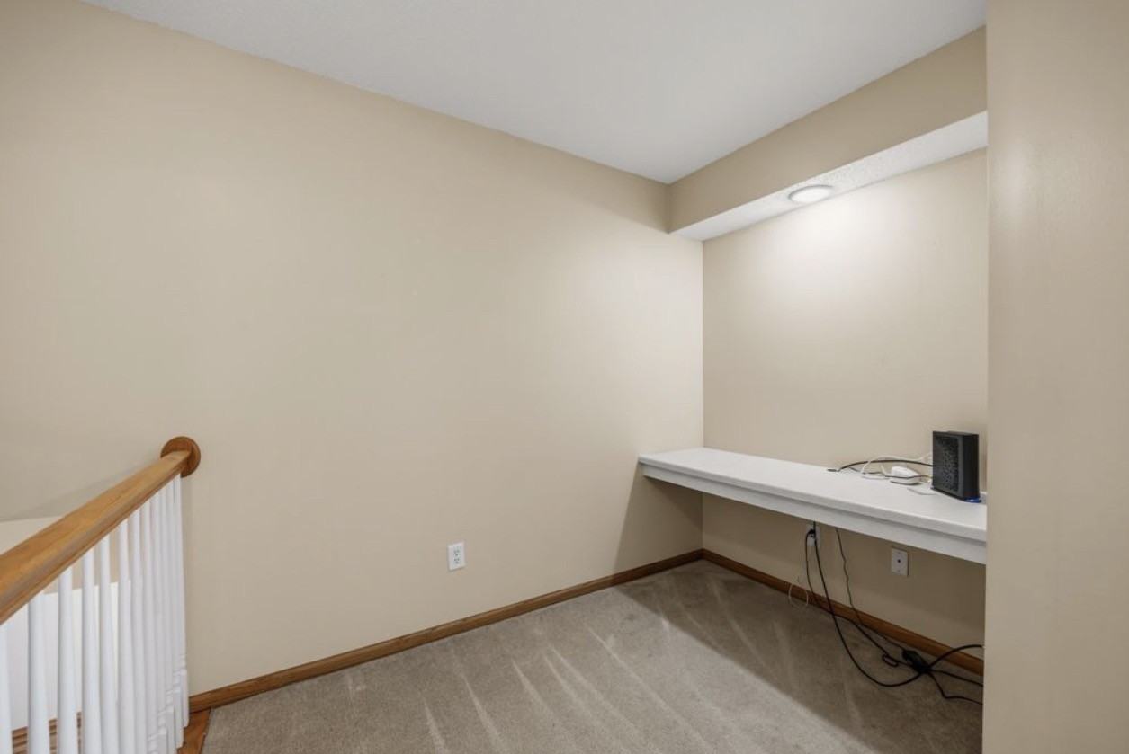 1137 Nw Prairie Ridge Dr #1137 - Photo 2 of 20