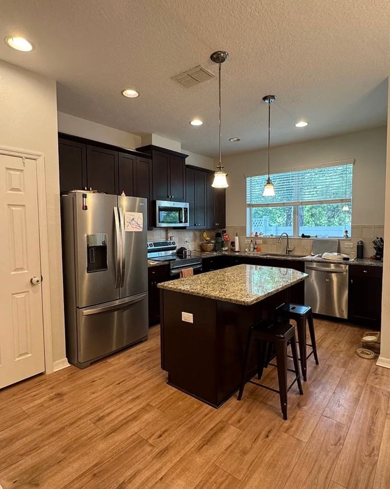 12594 Streamdale Dr - Photo 2 of 16