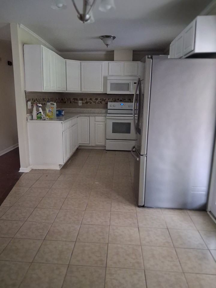 110 Old Wheeler Ct #NA - Photo 5 of 10