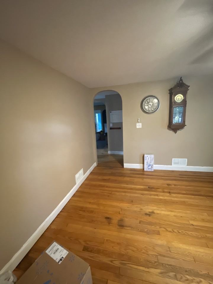 203 Hinsdale Rd #NA - Photo 3 of 11