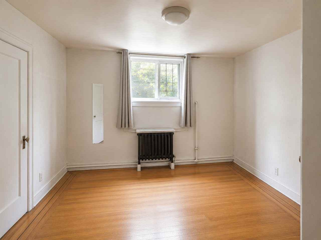 1116 Pendrell Street #A - Photo 4 of 4