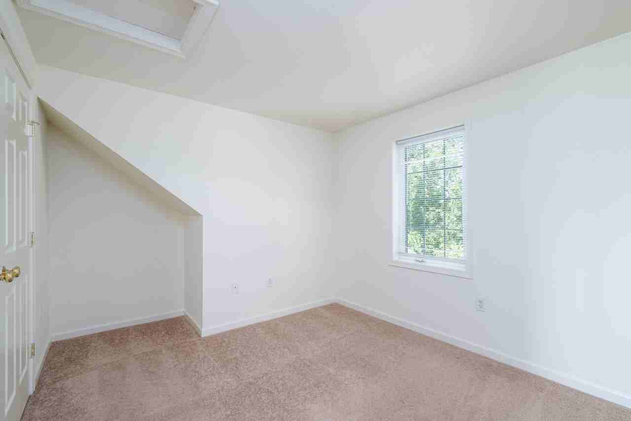 405 College Manor Ave - Photo 5 of 5