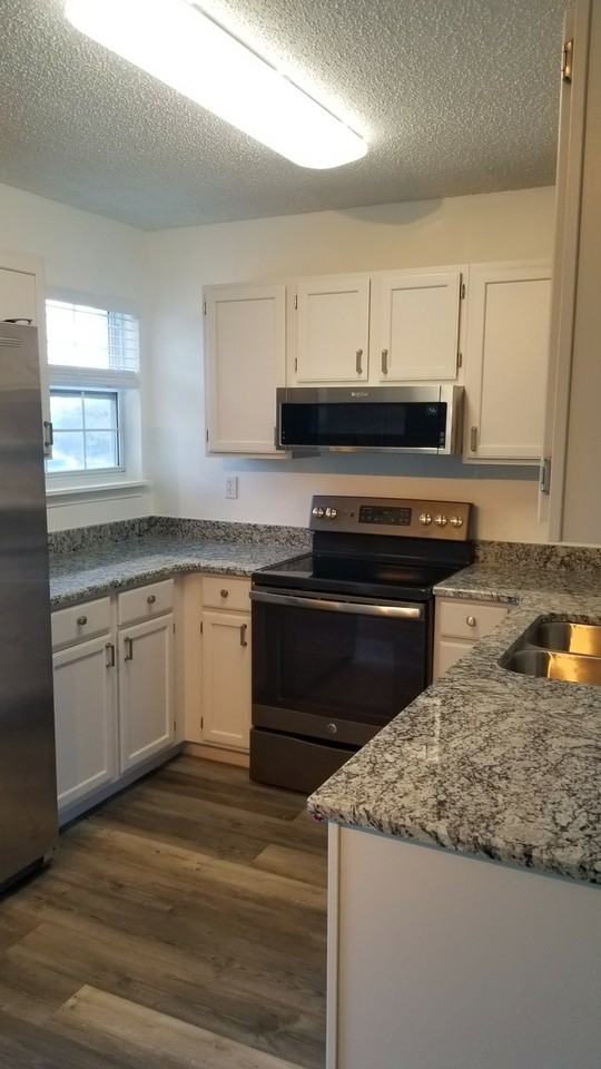 103 Vixen Cir #I - Photo 3 of 21