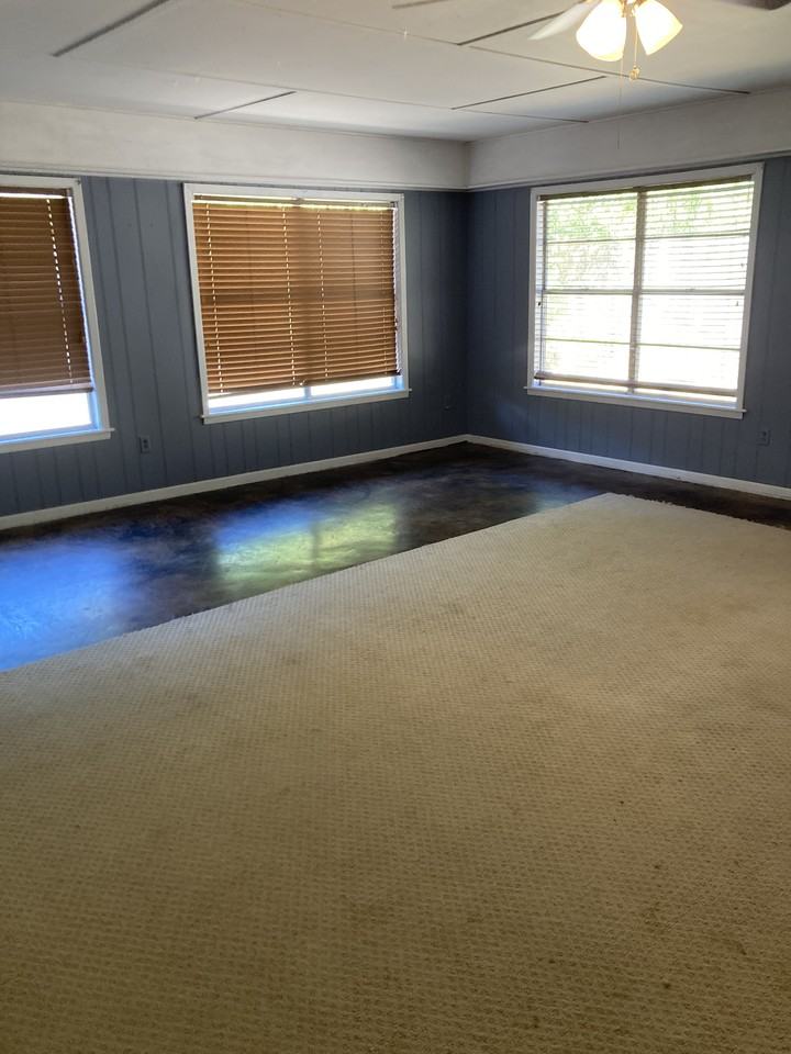 406 Gifford #NA - Photo 3 of 15