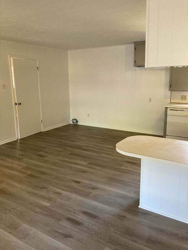 406 Gifford #NA - Photo 4 of 15