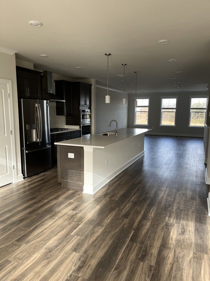 22510 Wilson View Ter - Photo 3 of 29