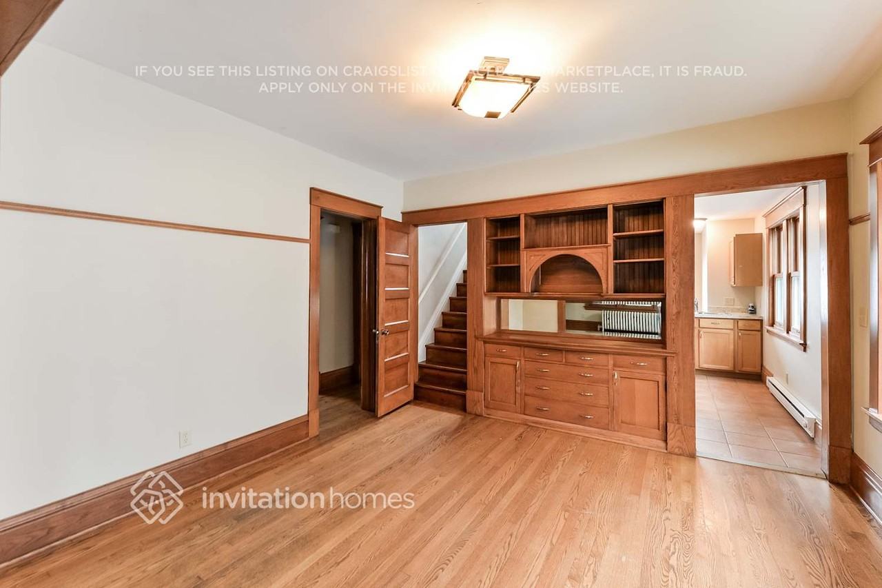 1375 Lafond Ave - Photo 5 of 19